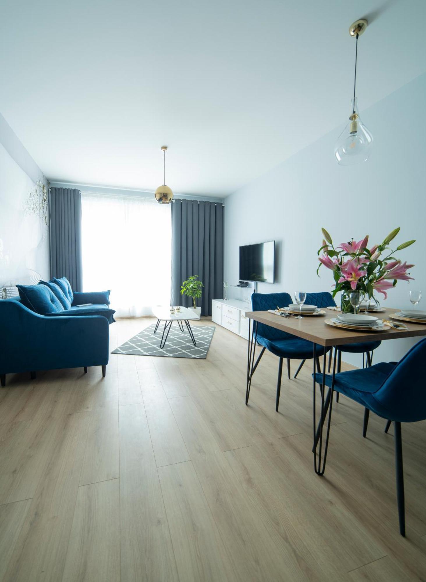 Apartment Spring *